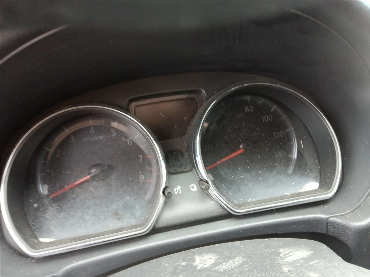 2015 2016 2017 2018 Nissan Versa Speedometer Instrument Gauge Cluster MPH