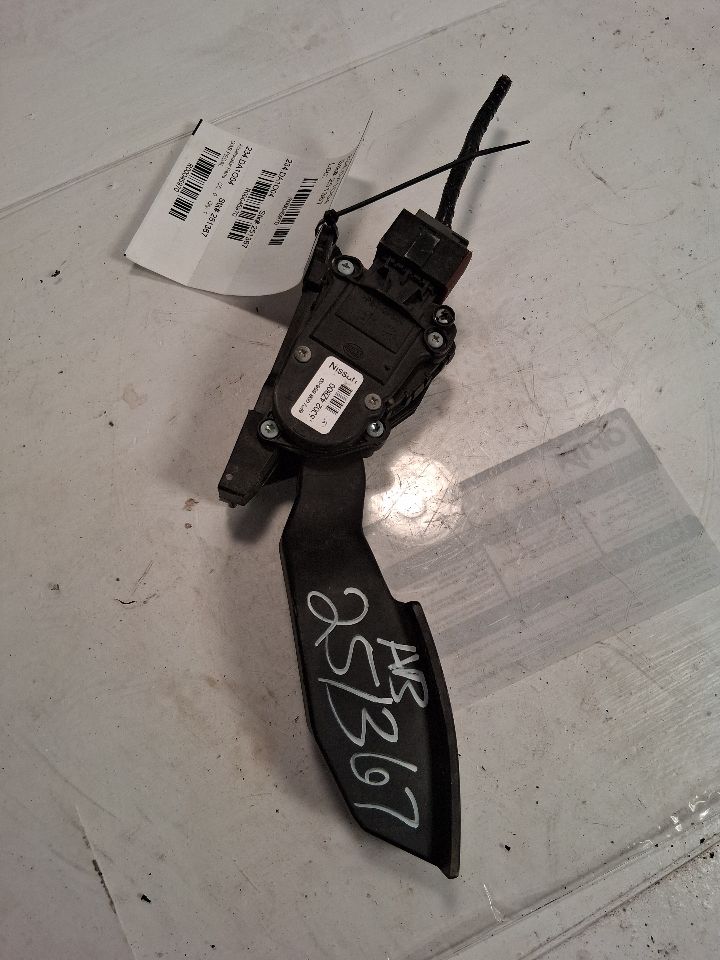 2004 Nissan Maxima Accelerator Parts