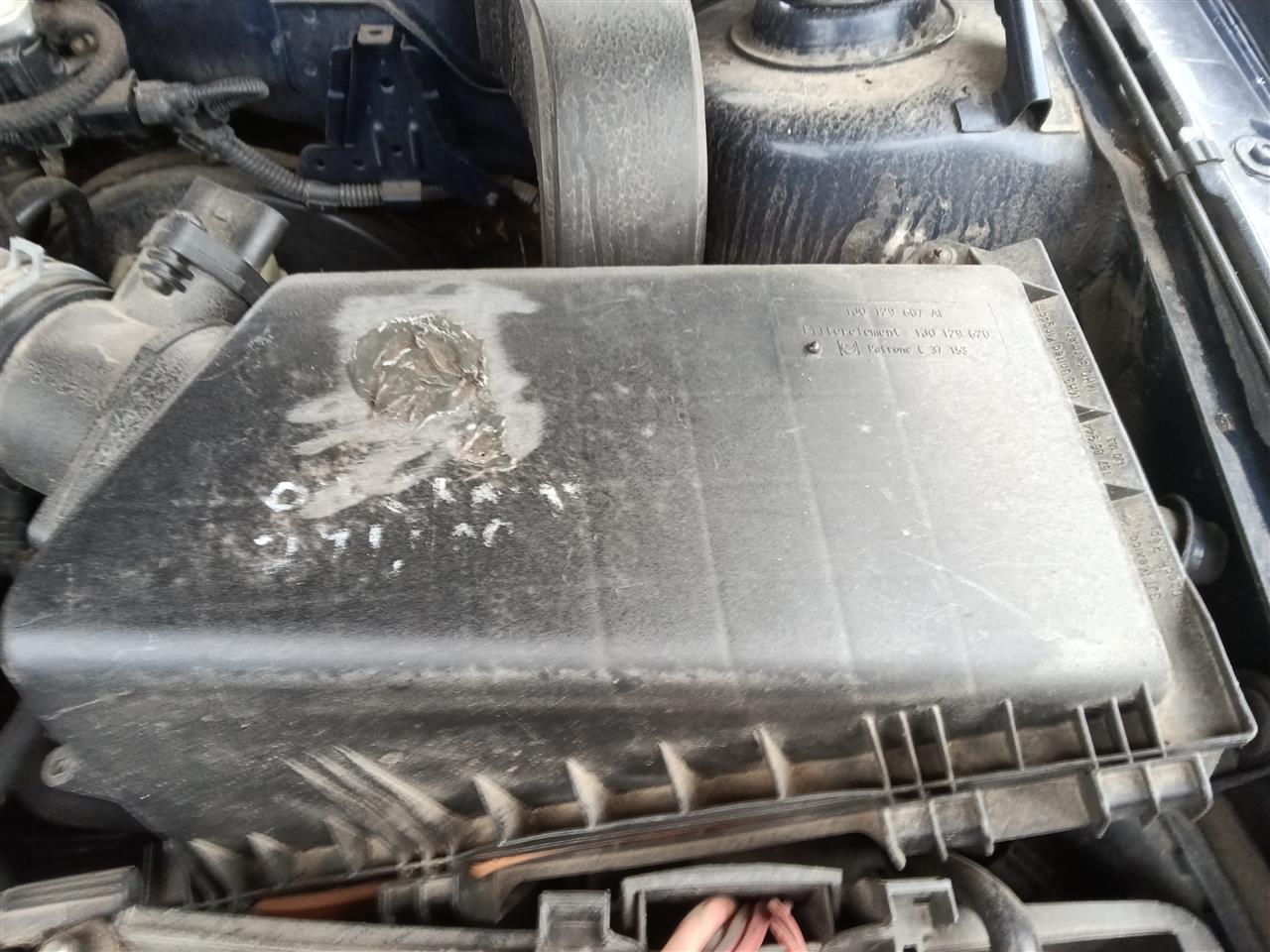 1999 thru 2007 Volkswagen Golf, Volkswagen Jetta Air Cleaner Intake Filter Box