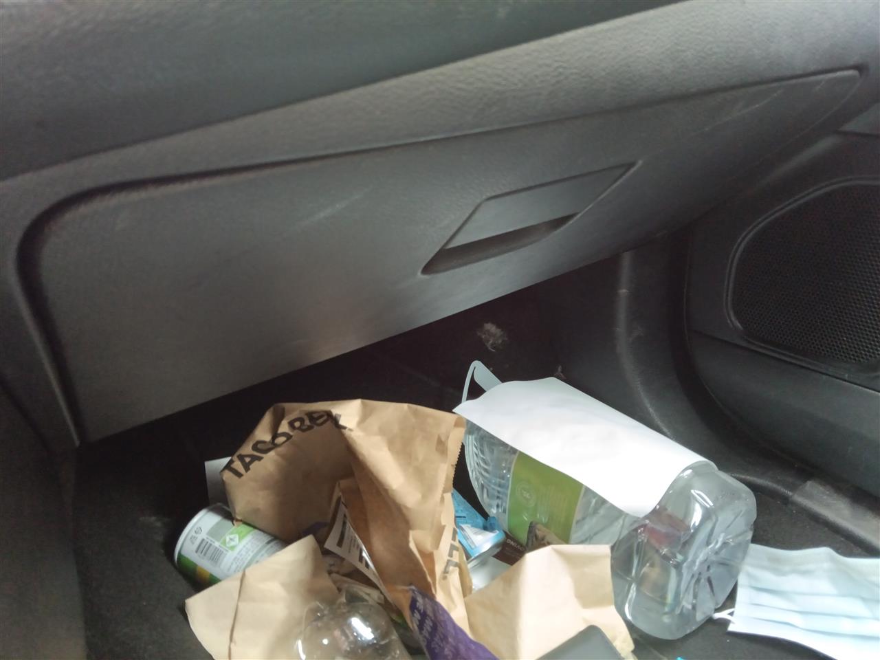 2013 Chrysler 200 Glove Box Compartment