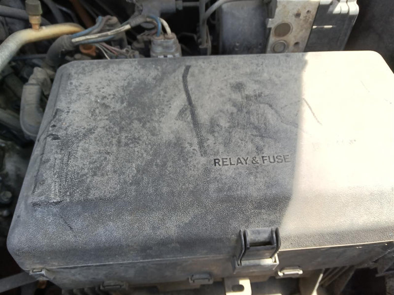 2010 Toyota Tundra Engine Bay Fuse Box Relay Panel