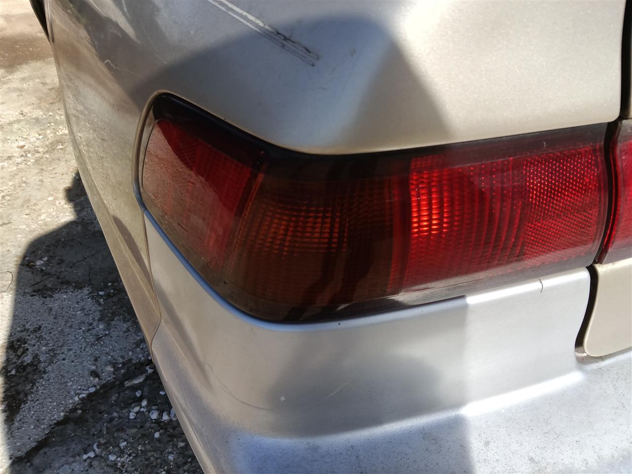 1997 1998 1999 Toyota Camry Driver Side Left Tail Light Lamp Assembly quarter panel mounted
