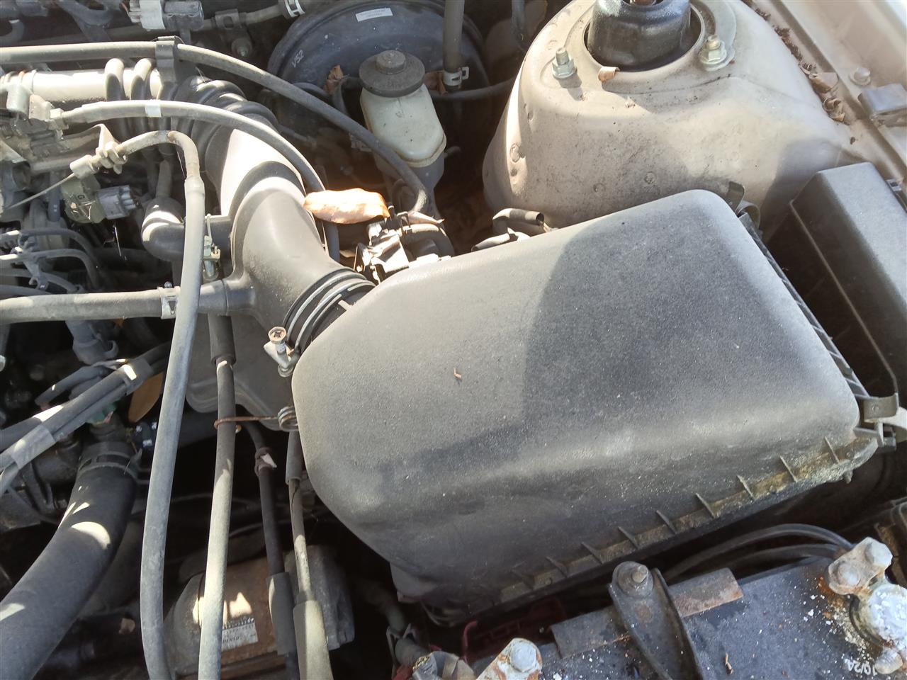 1997 1998 1999 Toyota Camry, Toyota Solara Air Cleaner Intake Filter Box 4 cylinder