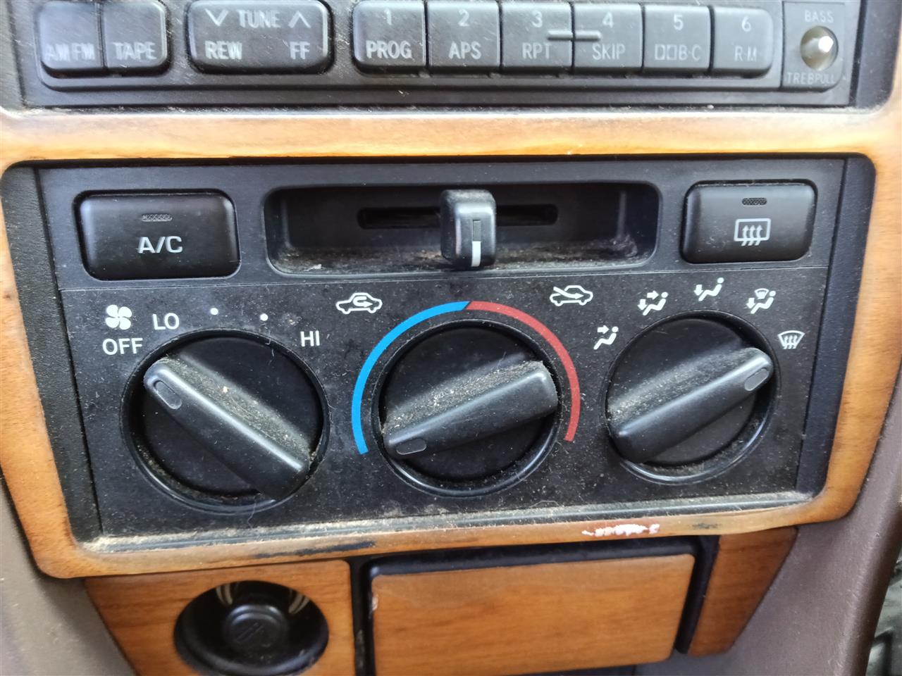 1997 thru 2003 Toyota Solara, Toyota Camry AC Heater Temperature Climate Control Unit manual rotary knobs
