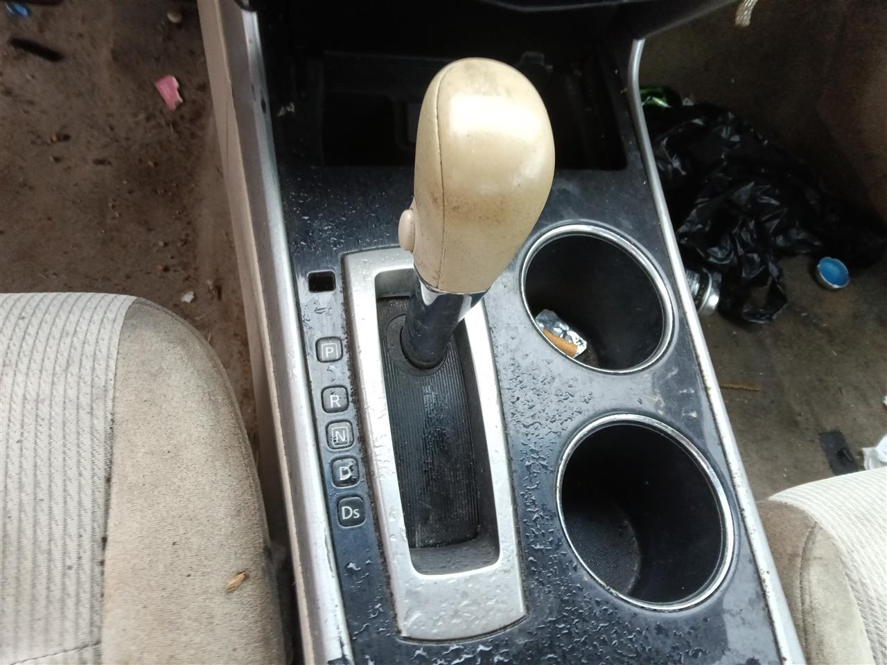 2013 Nissan Altima Transmission Gear Shifter Assembly