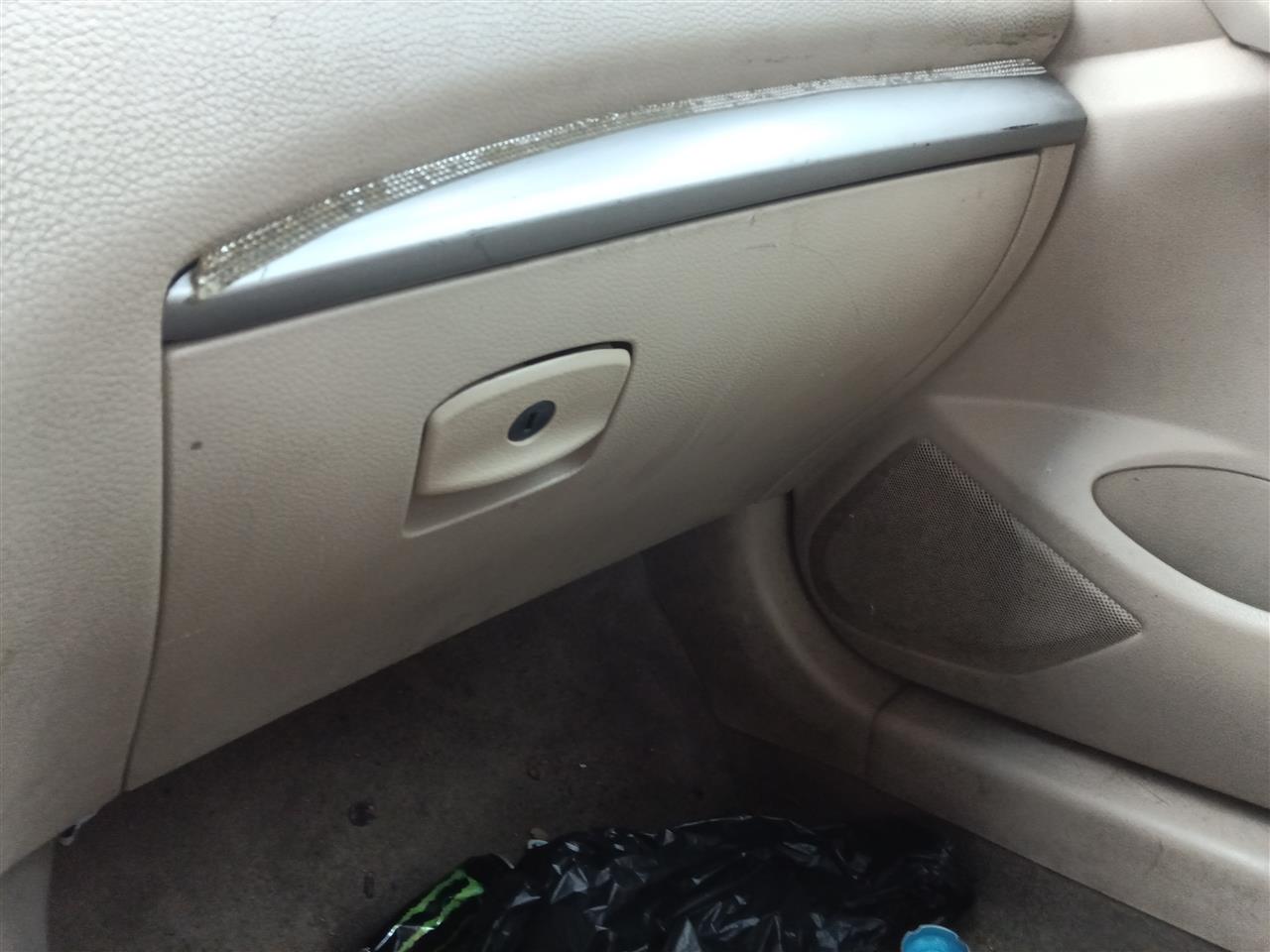 2013 Nissan Altima Glove Box Compartment