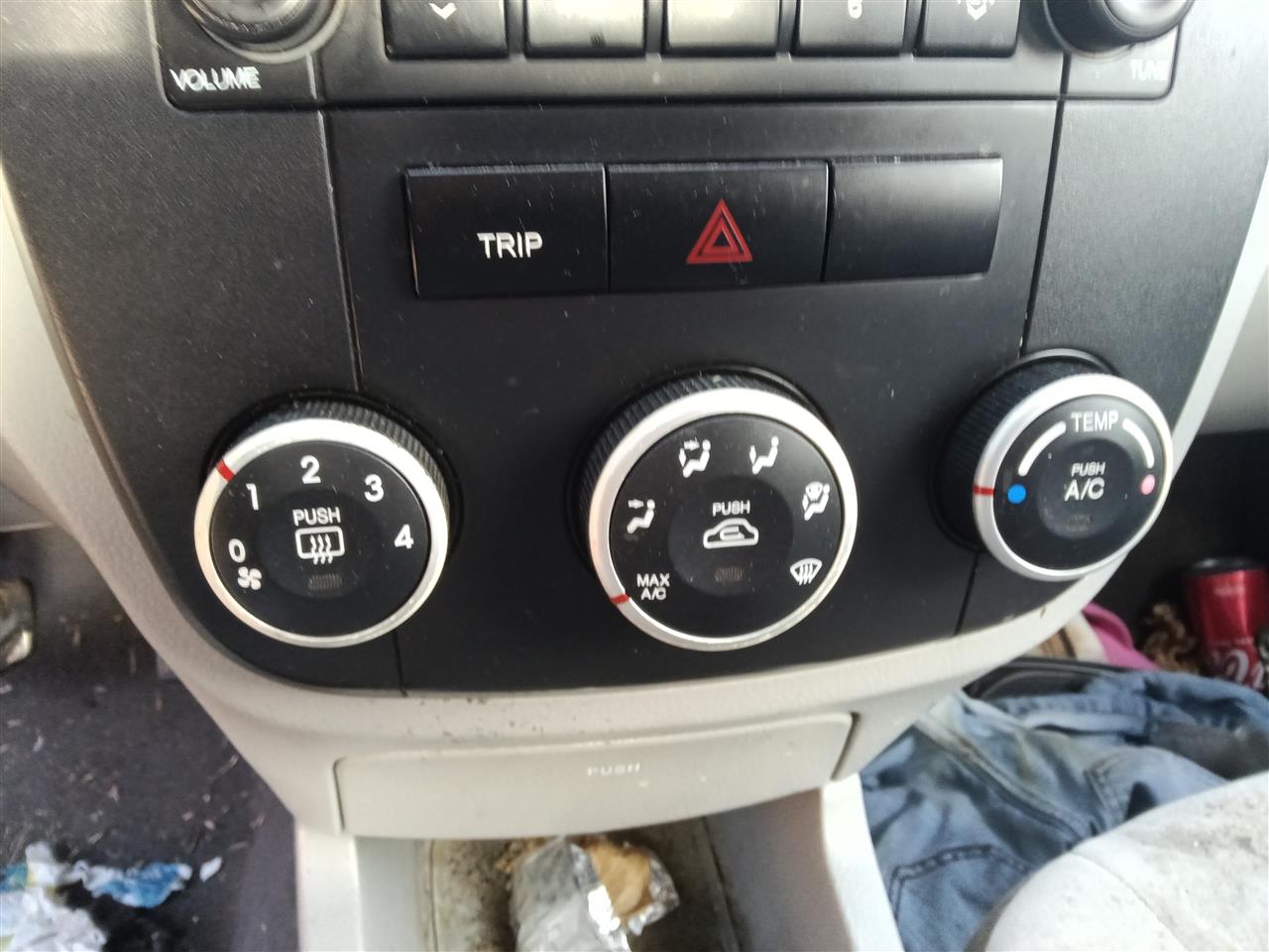 Used OEM AC Heater Temperature Climate Control Unit from 2009 Kia Spectra
