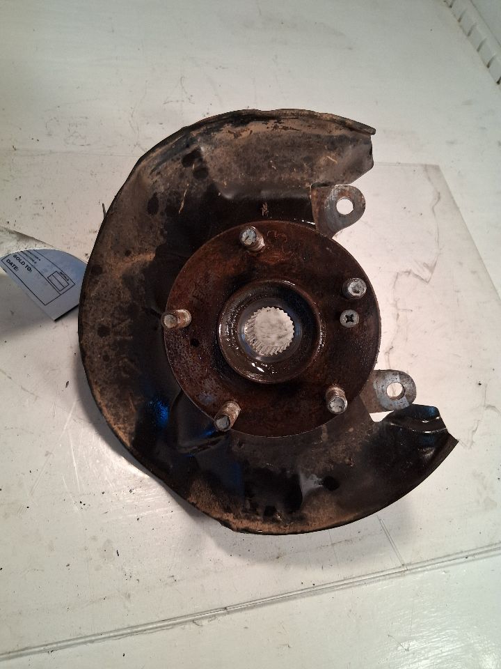 2013 2014 2015 2016 Mazda CX5 Passenger Side Right Spindle Knuckle FR R