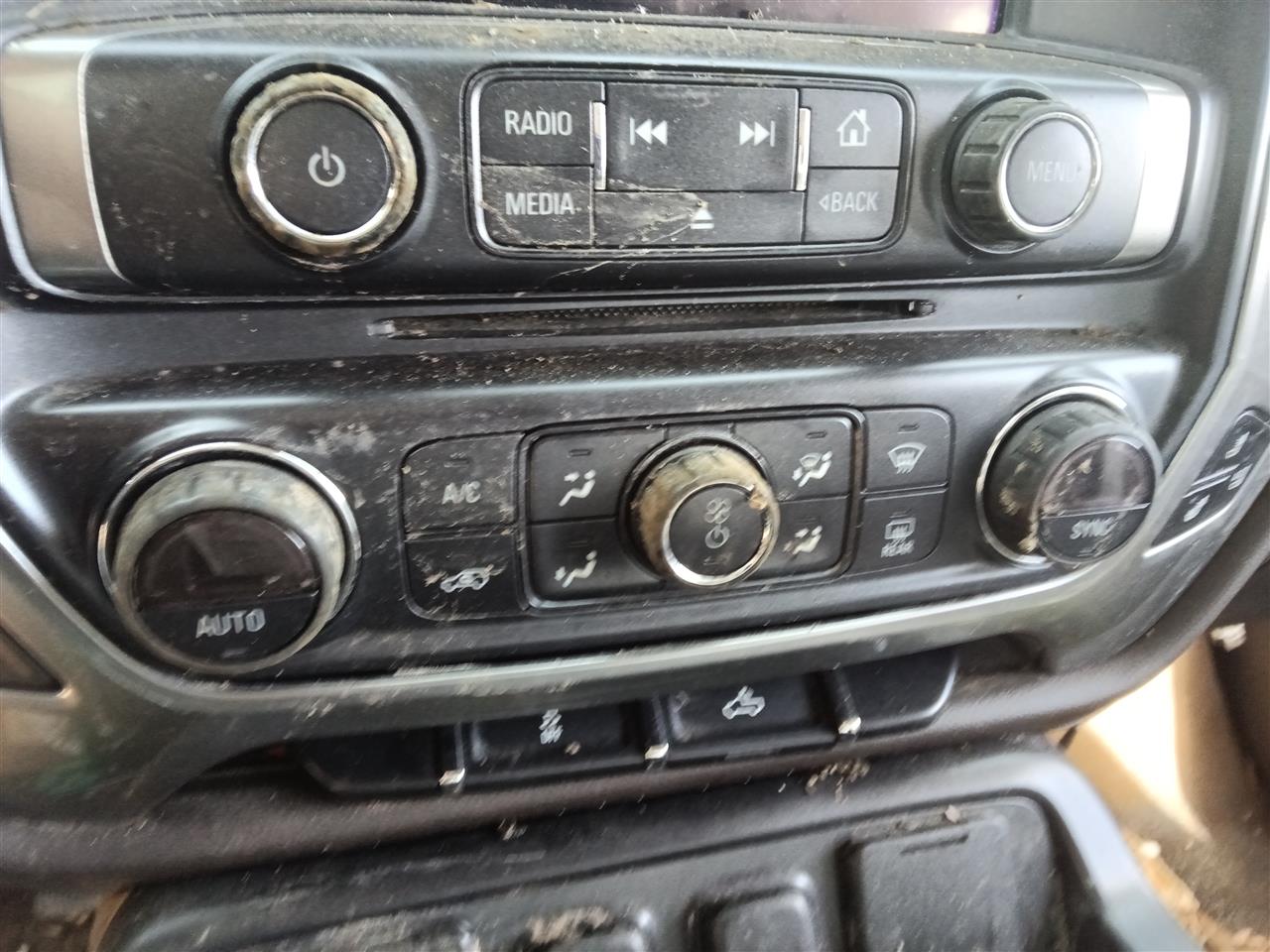 2014 thru 2019 Chevrolet Silverado 1500, Chevrolet Silverado 2500, Chevrolet Silverado 3500, GMC Sierra 2500 and 5 more AC