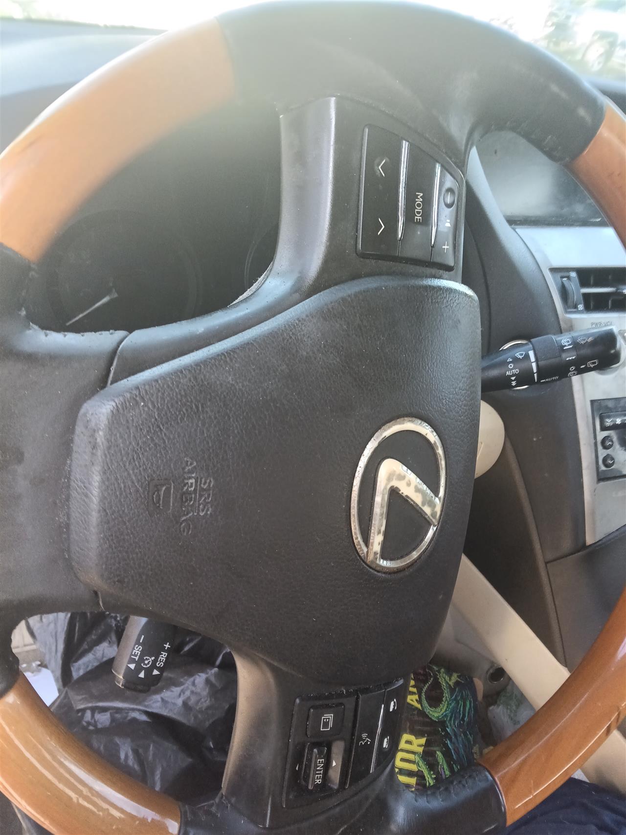 2010 2011 2012 Lexus RX350 Driver Side Left AIR BAG driver wheel
