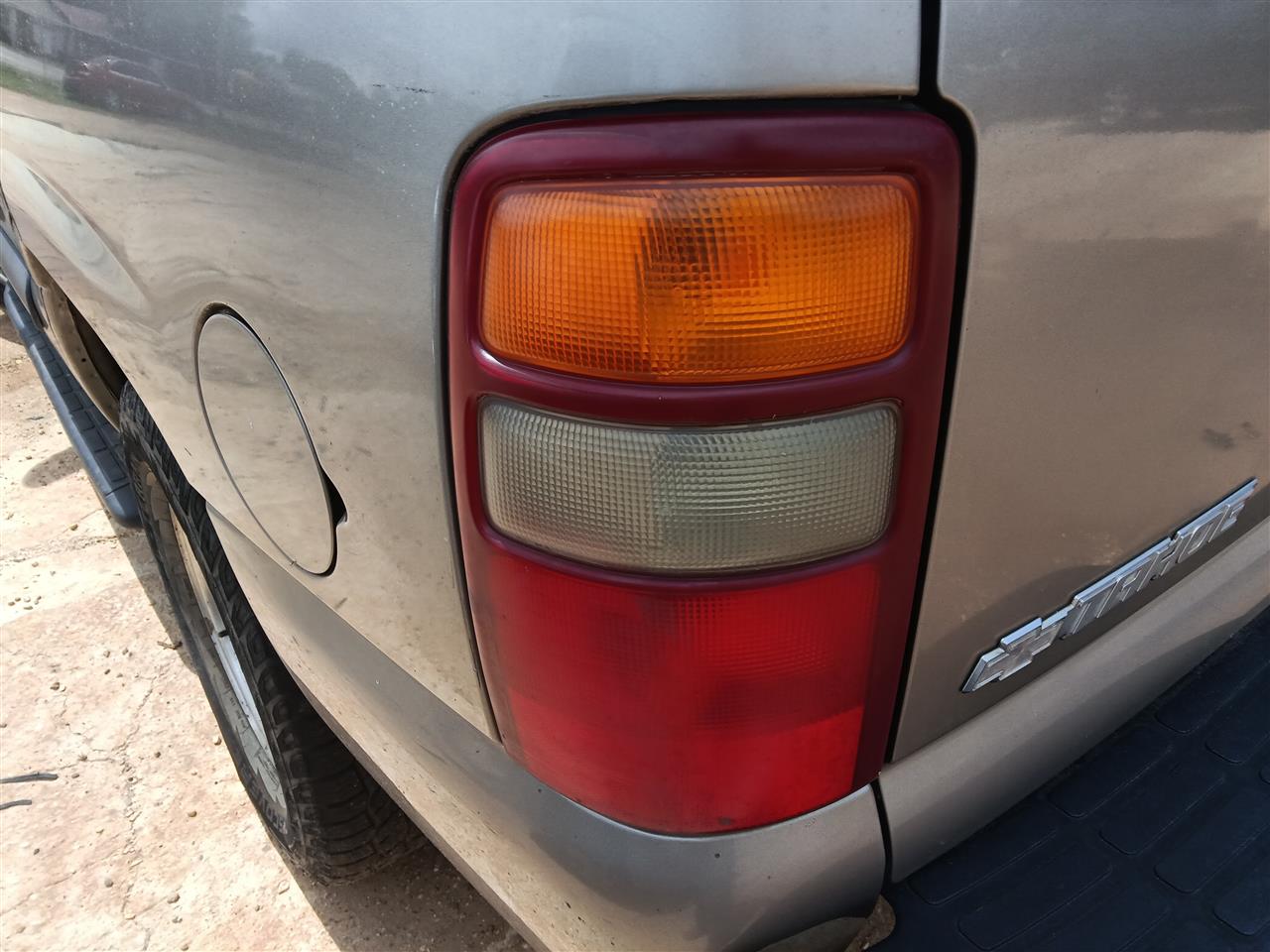 2000 2001 2002 2003 Chevrolet Suburban 1500, Chevrolet Suburban 2500, Chevrolet Tahoe, GMC Yukon and 2 more Driver Side Left