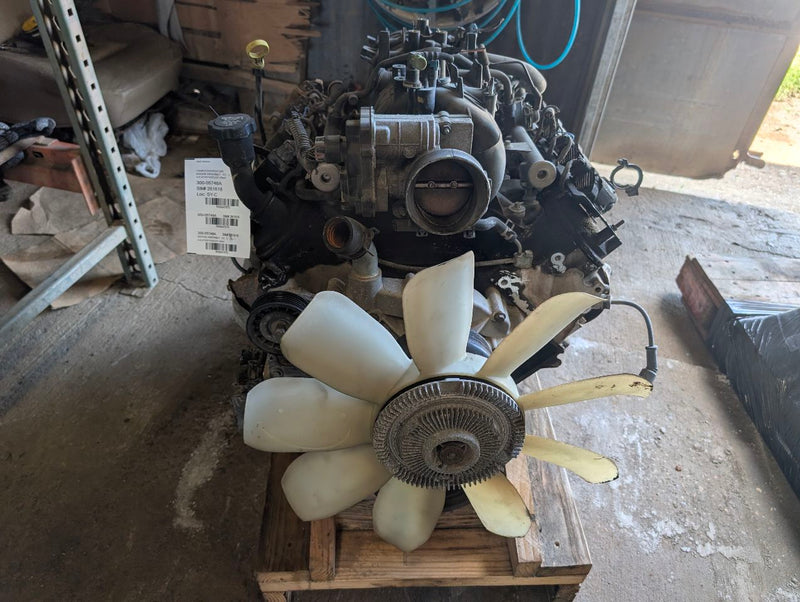 2001 2002 2003 2004 Chevrolet Silverado 1500, Chevrolet Tahoe, GMC Sierra 1500, GMC Yukon and 4 more Engine Motor Assembly