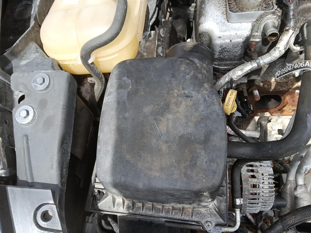 2013 2014 2015 2016 Dodge Dart Air Cleaner Intake Filter Box
