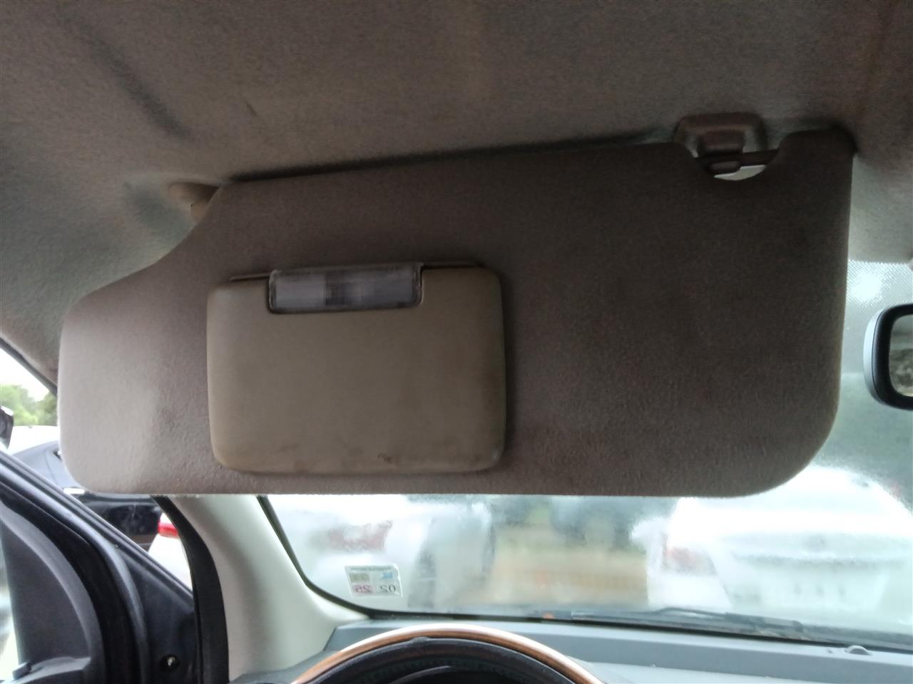 2008 2009 Ford Taurus, Ford Taurus X, Mercury Sable Driver Side Left Sun Visor illuminated L with garage door opener