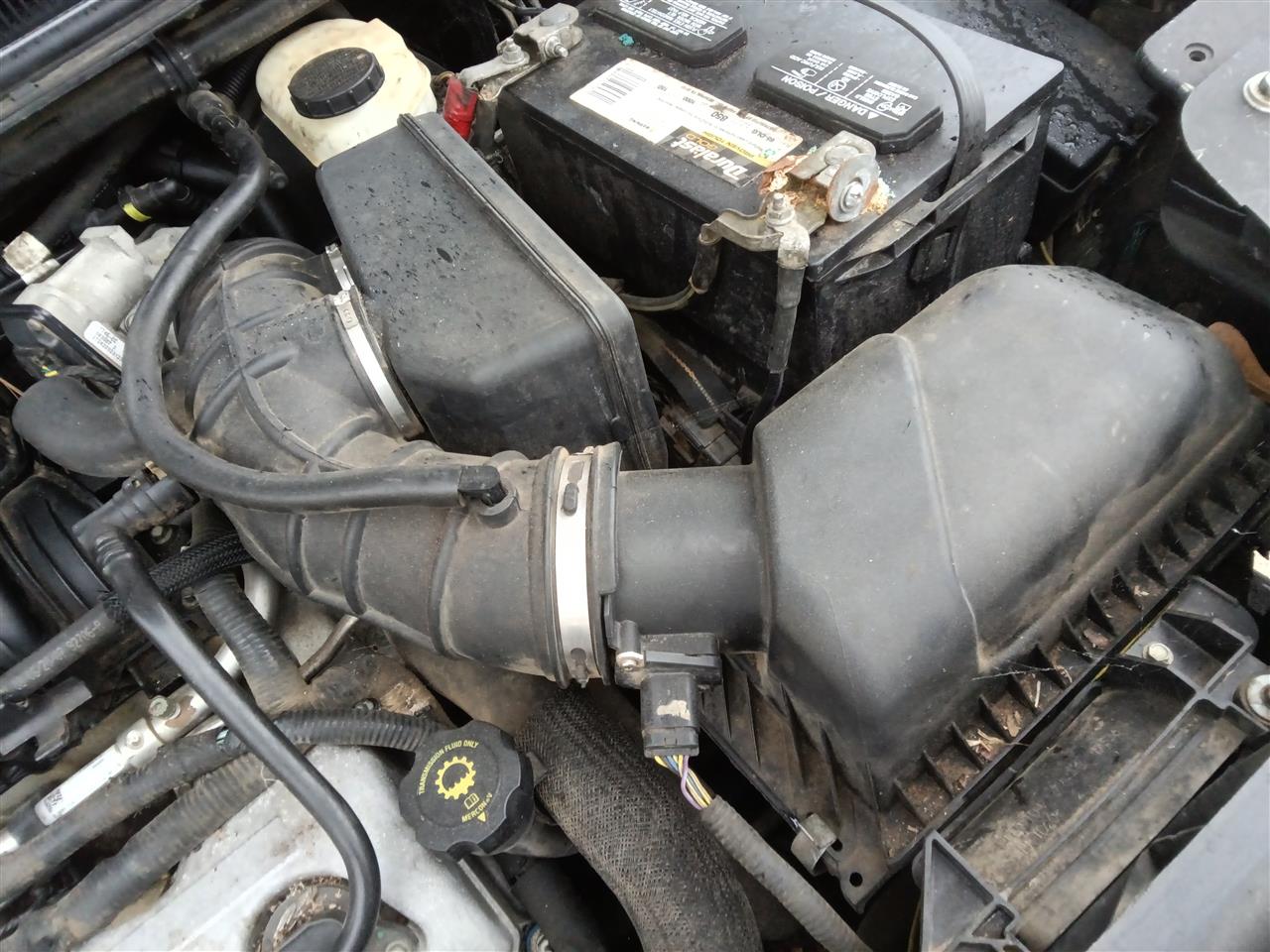 2008 2009 2010 Ford Taurus, Ford Taurus X, Mercury Sable, Lincoln MKS Air Cleaner Intake Filter Box