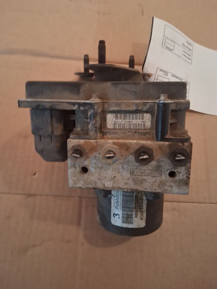 Used OEM ABS Anti Lock Brake Pump Control Module from 2008 Ford Taurus X