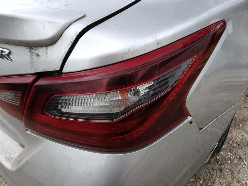 2017 2018 Nissan Altima Passenger Side Right Tail Light Lamp Assembly quarter panel mounted with smoked housing R