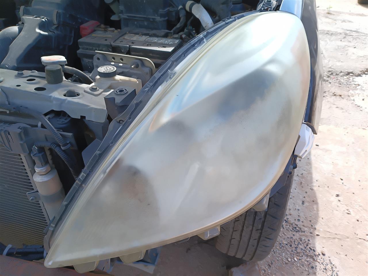 2012 2013 2014 Nissan Versa Driver Side Left Headlight Headlamp Assembly Sdn L