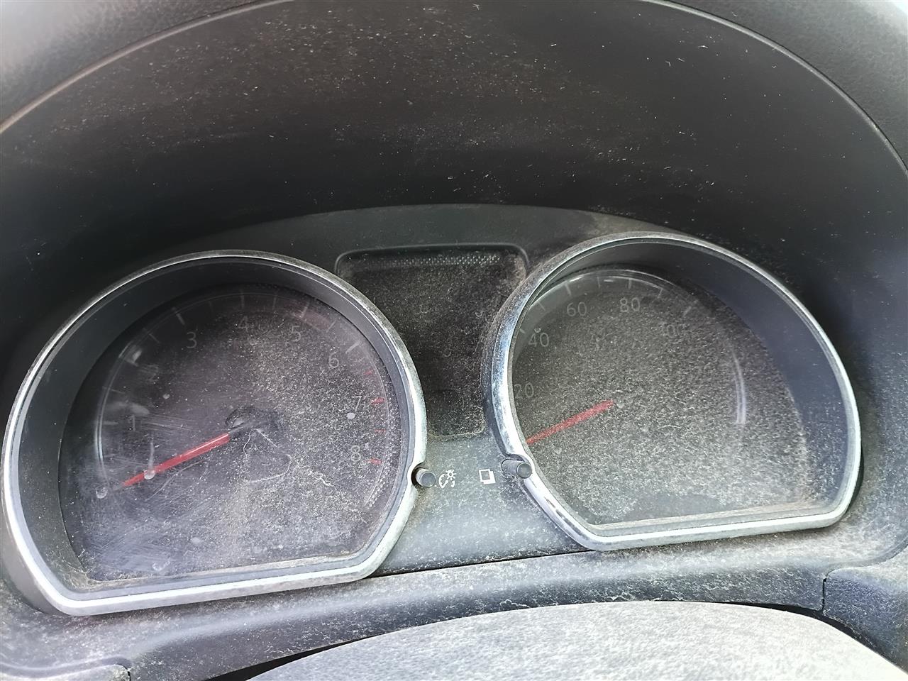 2012 Nissan Versa Speedometer Instrument Gauge Cluster Sdn MPH
