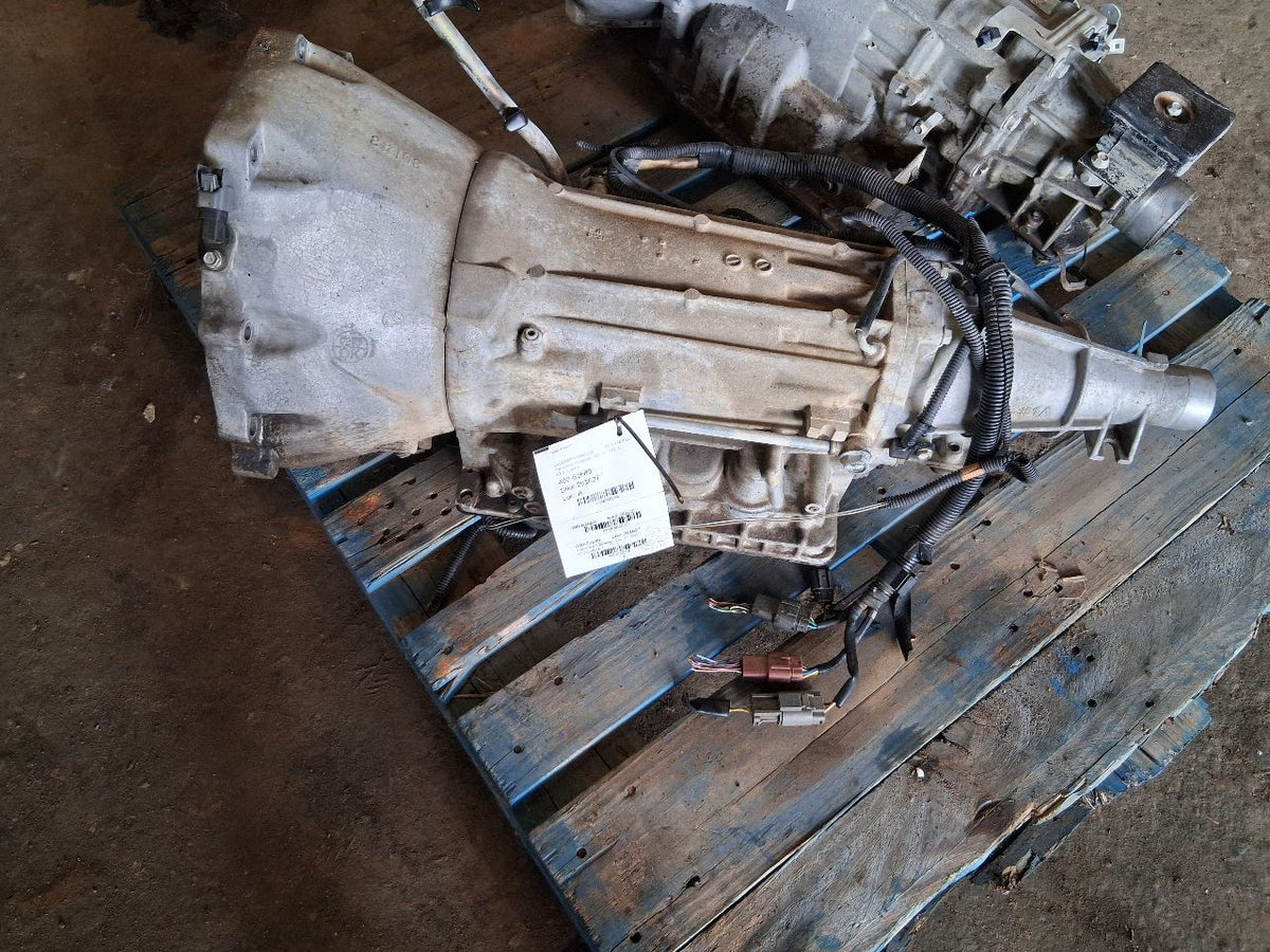 Used OEM Transmission Transaxle Assembly from 2004 Nissan Xterra