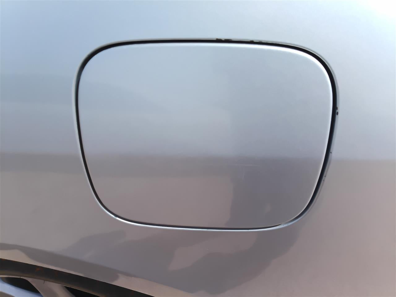 2005 Honda Accord Fuel Filler Gas Door Lid
