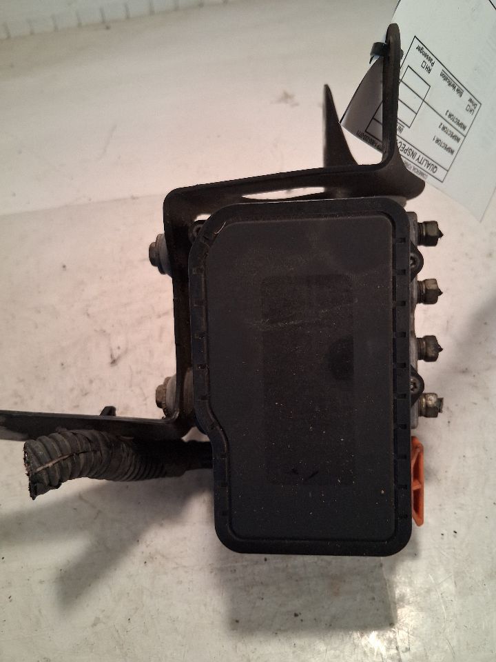 2005 2006 2007 Honda Accord ABS Anti Lock Brake Pump Control Module Modulator Assembly 2.4L
