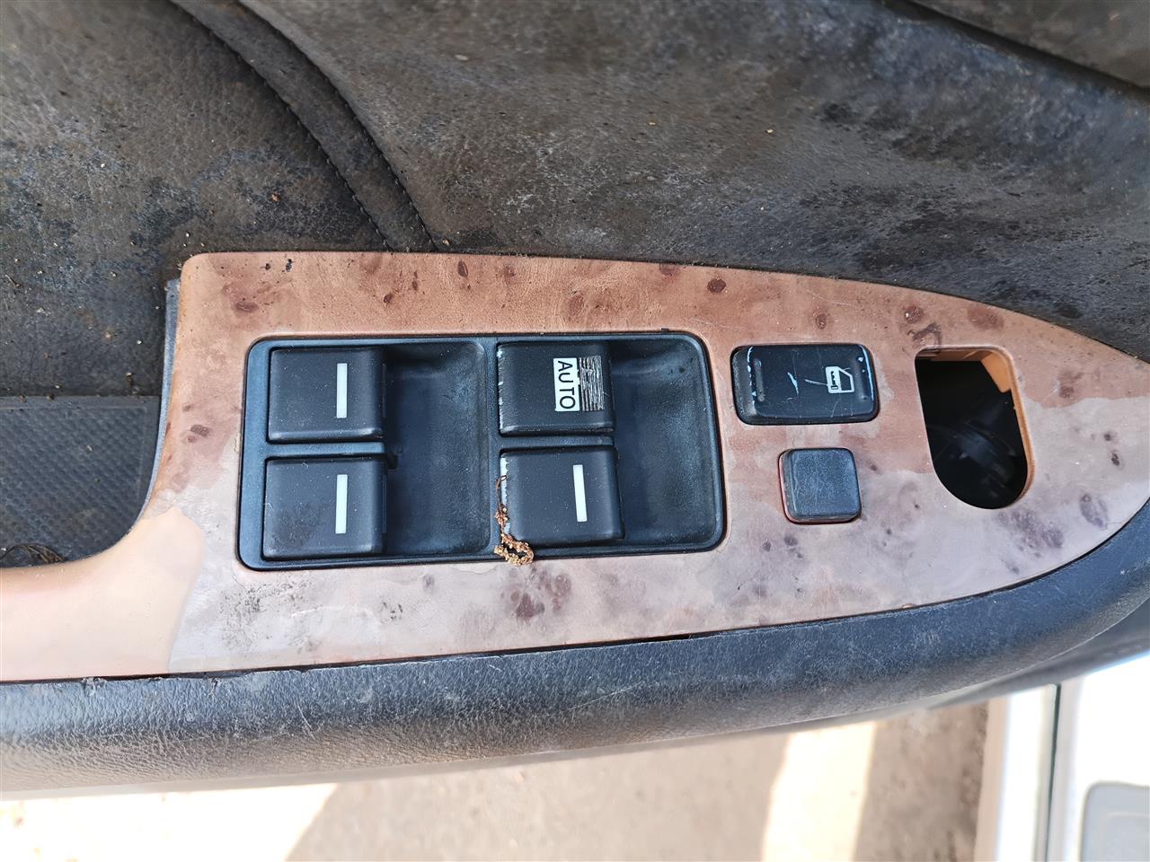 2005 2006 2007 Honda Accord Driver Side Left Front Door Window Master Switch Driver s Sdn lock and