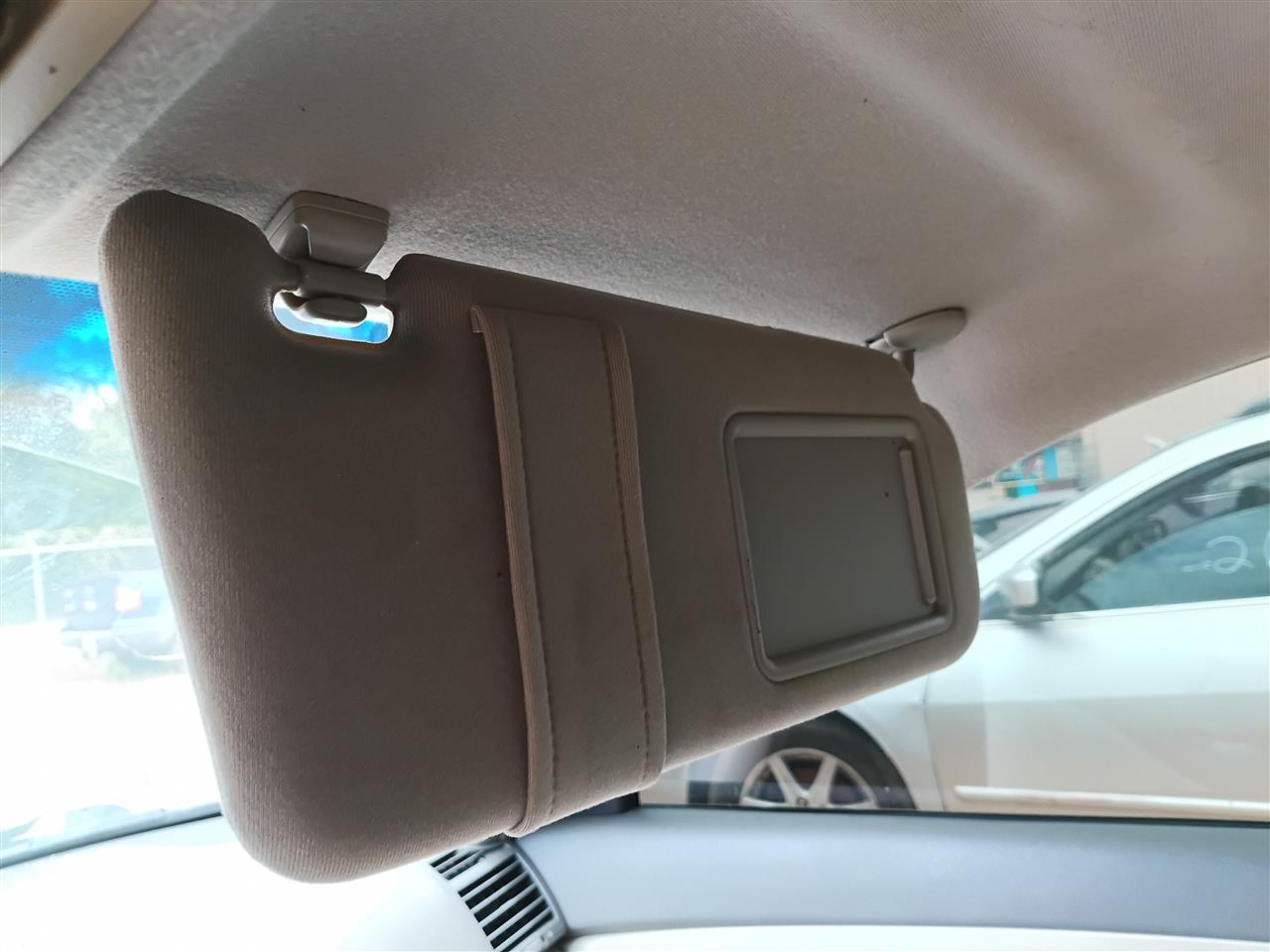 2007 thru 2011 Toyota Camry Passenger Side Right Sun Visor without illumination R