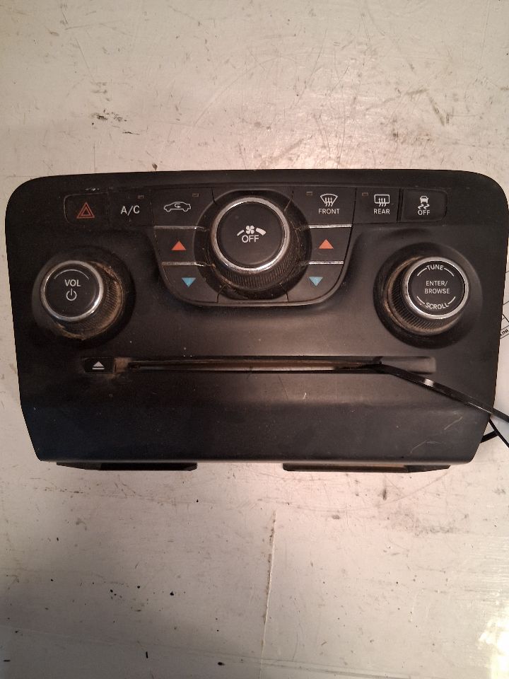 2011 2012 2013 2014 Dodge Charger AC Heater Temperature Climate Control Unit face plate radio and ID 1QH08DX9AE