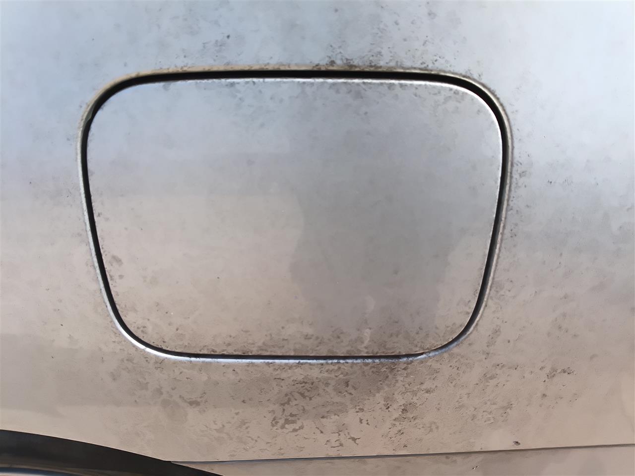 2006 Lexus ES330 Fuel Filler Gas Door Lid