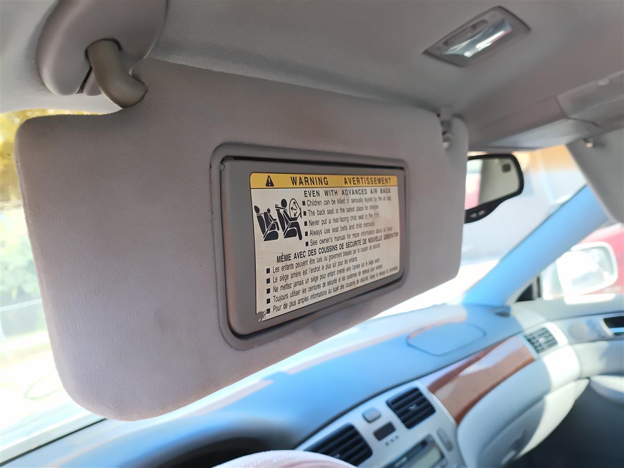 2005 2006 Lexus ES330 Driver Side Left Sun Visor illuminated L