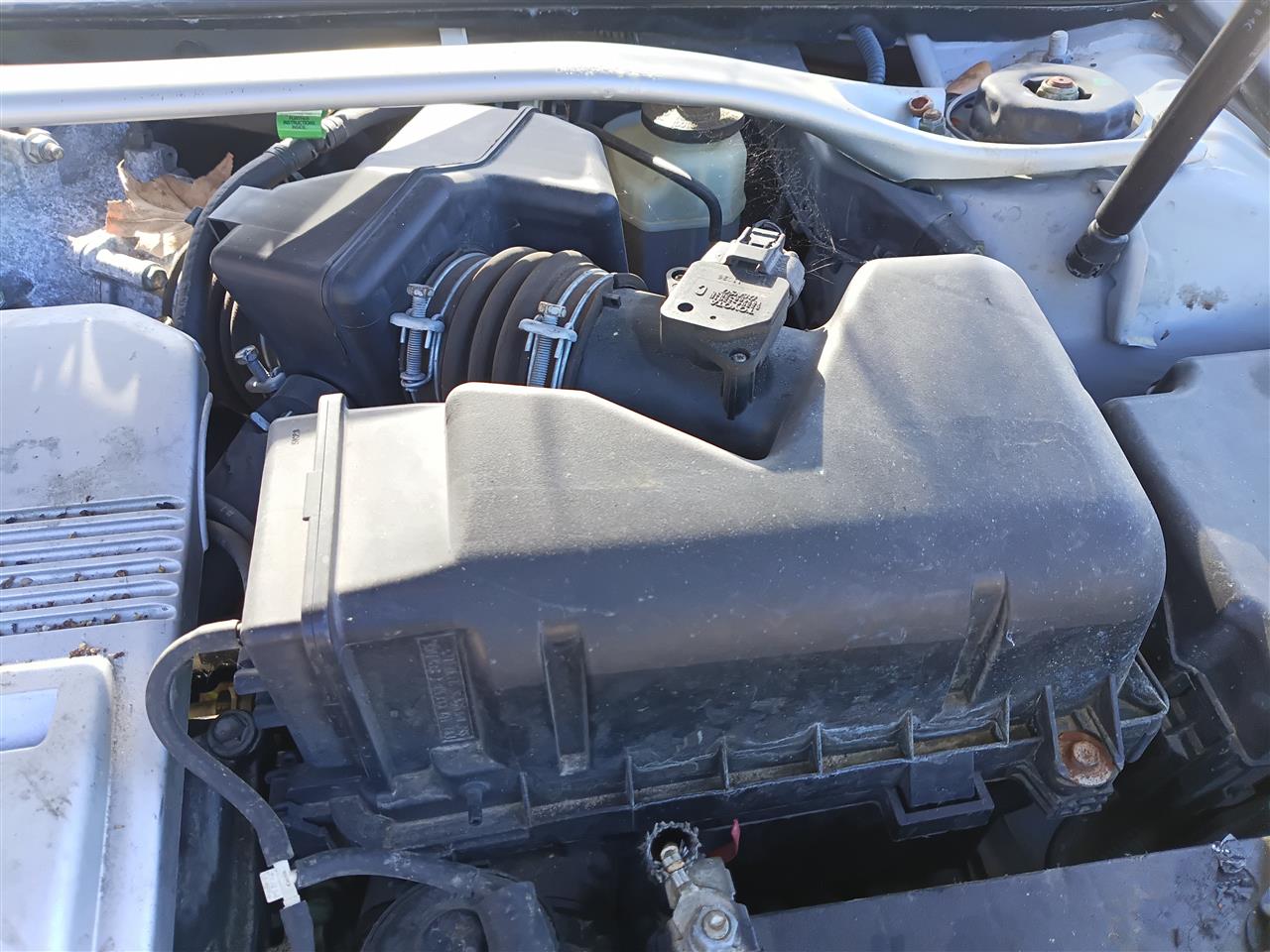 2002 thru 2008 Toyota Camry, Toyota Solara, Lexus ES330, Lexus RX330 and 2 more Air Cleaner Intake Filter Box