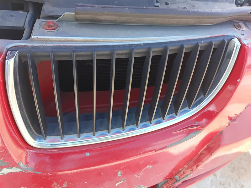 2006 2007 2008 BMW 323I, BMW 328I, BMW 335I, BMW 325I and 1 more Driver Side Left Grille upper bumper mounted L