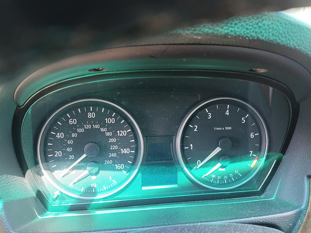 2006 BMW 323I, BMW 325I, BMW 330I Speedometer Instrument Gauge Cluster MPH without adaptive cruise
