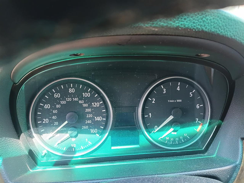 2006 BMW 323I, BMW 325I, BMW 330I Speedometer Instrument Gauge Cluster MPH without adaptive cruise