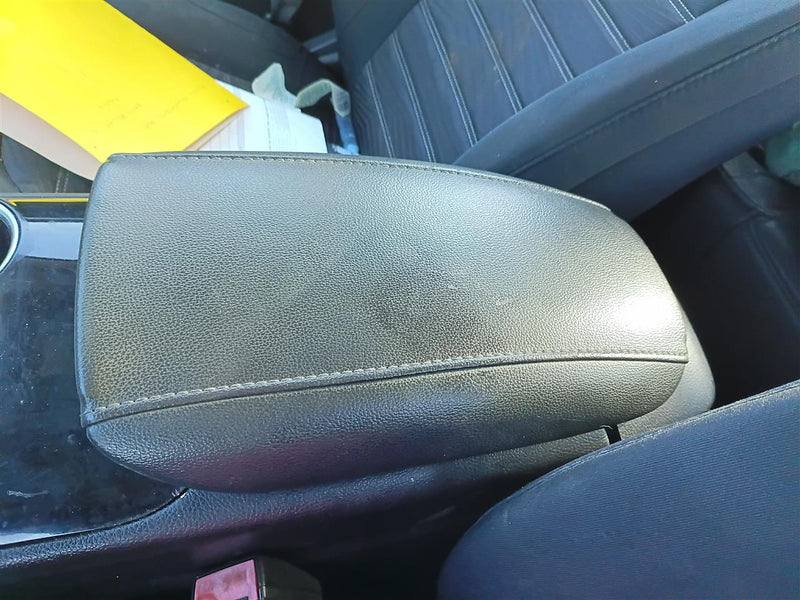 2013 2014 2015 2016 Ford Fusion Console Front floor AT with ambient interior lighting