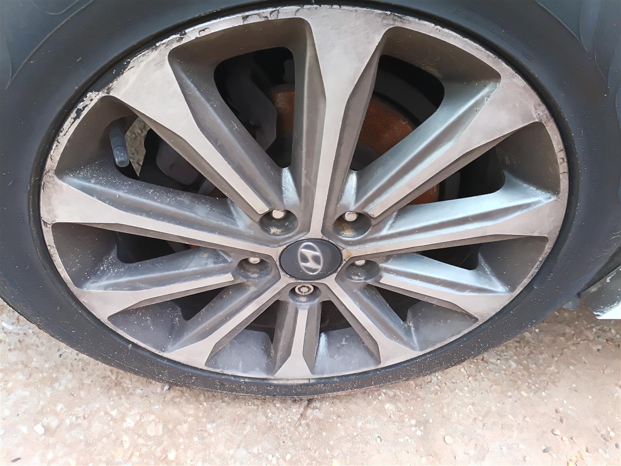 2016 2017 Hyundai Sonata Wheel Rim 17x7 exposed lug nuts 10 spoke alloy