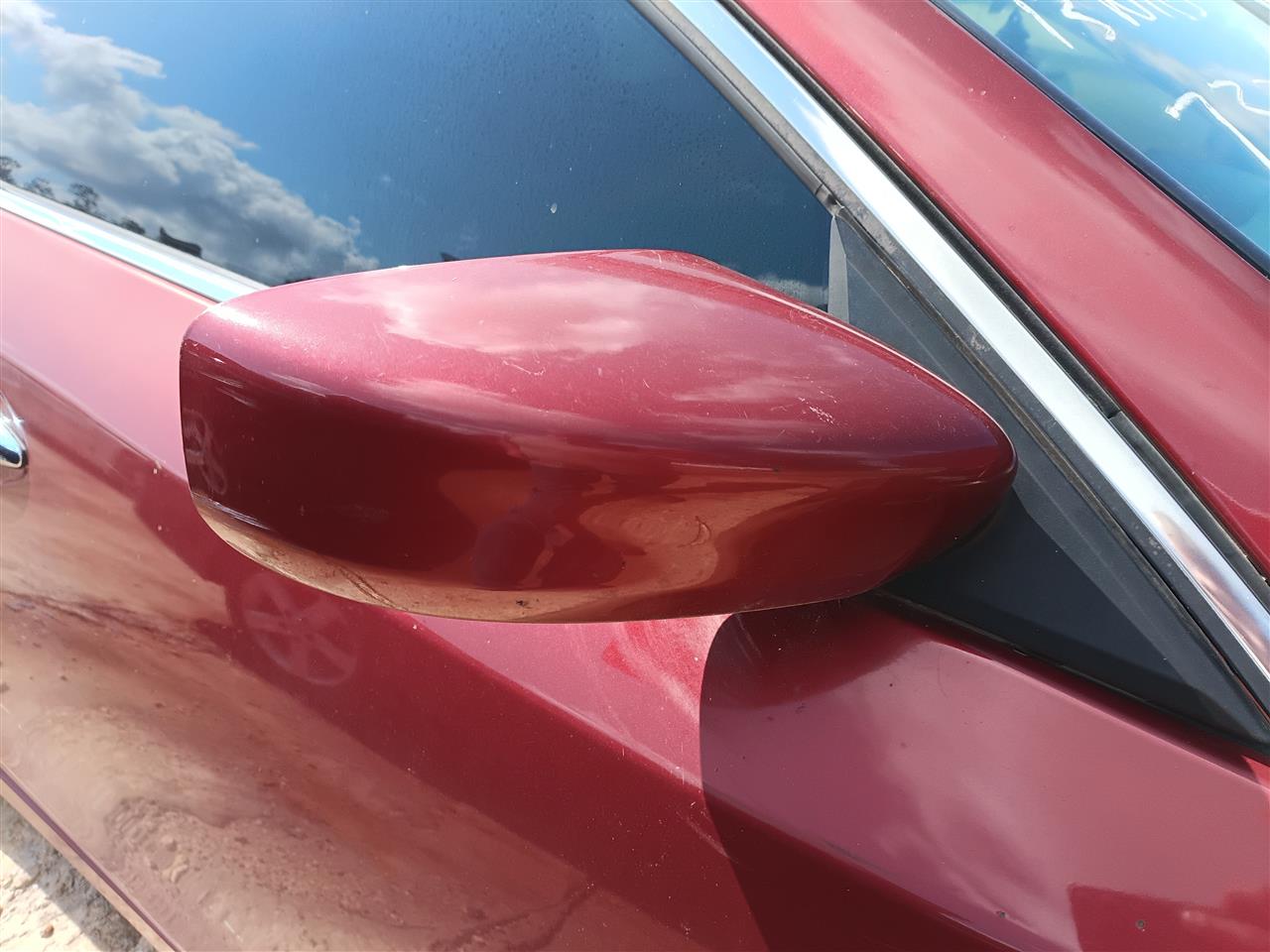 2013 thru 2018 Nissan Altima Right Passenger Side View Door Mirror Power non heated R