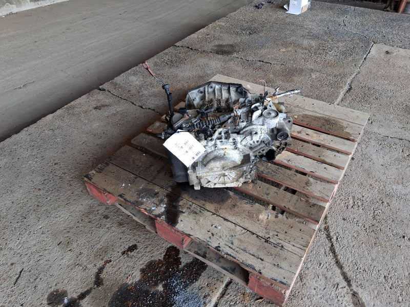 2009 2010 Hyundai Sonata Transmission Transaxle Assembly AT 2.4L