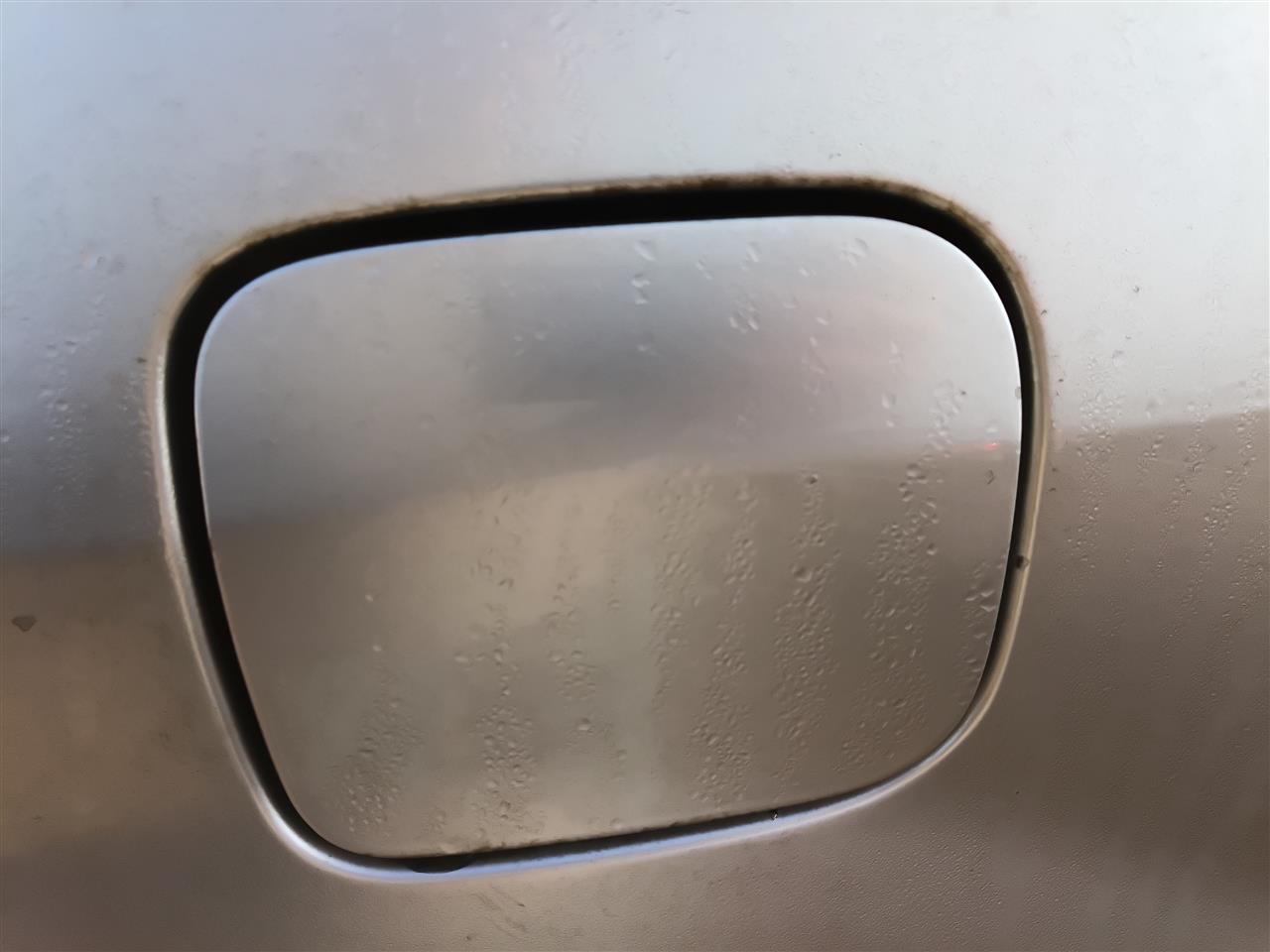 2001 Toyota RAV4 Fuel Filler Gas Door Lid