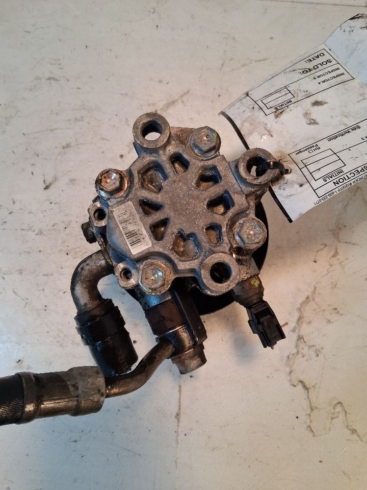 2001 thru 2005 Toyota RAV4 Power Steering Pump
