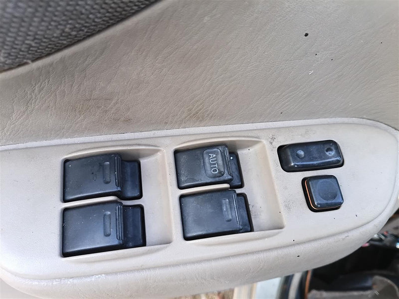 2001 2002 2003 Toyota RAV4 Driver Side Left Front Door Window Master Switch Driver s