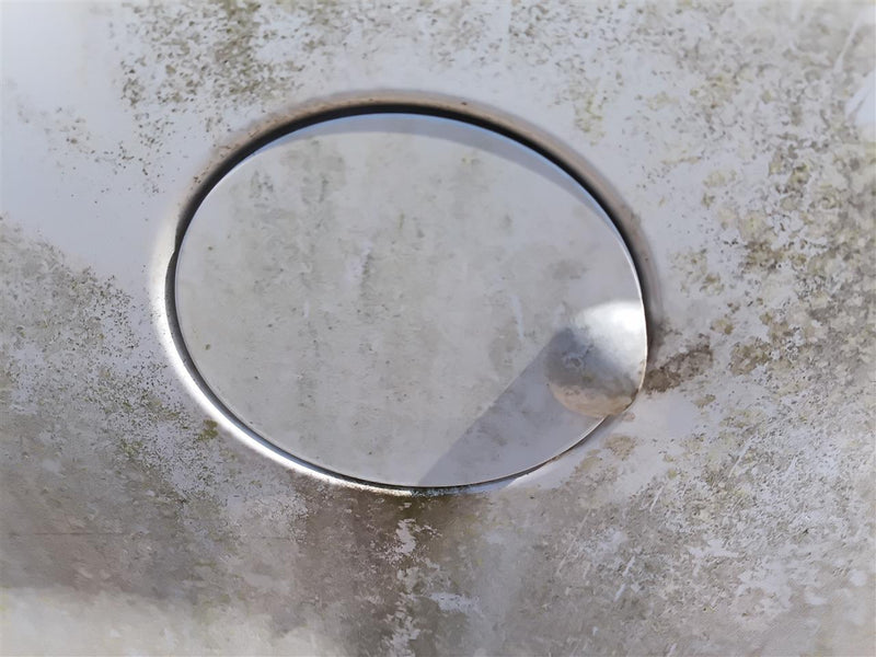 2007 Ford Fuel Filler Gas Door Lid
