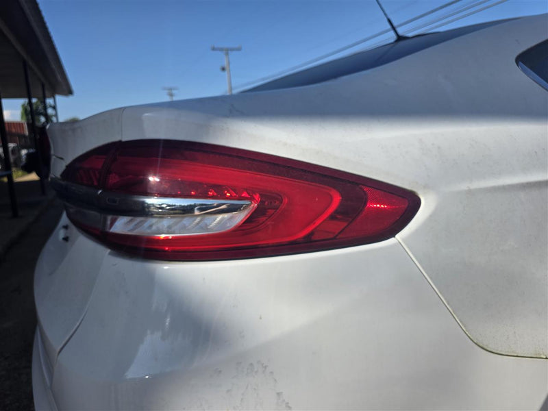 2017 2018 2019 2020 Ford Fusion Passenger Side Right Tail Light Lamp Assembly R