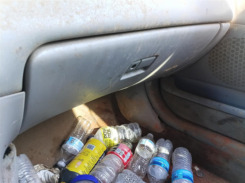 2003 Toyota Avalon Glove Box Compartment