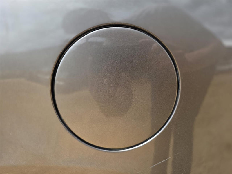 2016 KIA Sorento Fuel Filler Gas Door Lid