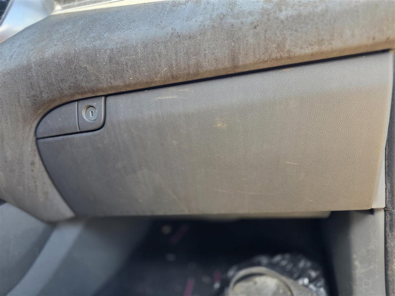 2016 KIA Sorento Glove Box Compartment