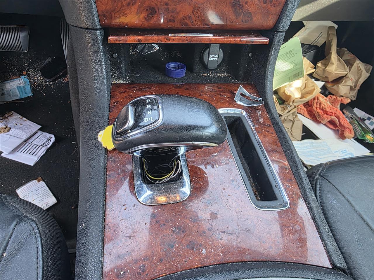 2012 Chrysler 300 Transmission Gear Shifter Assembly
