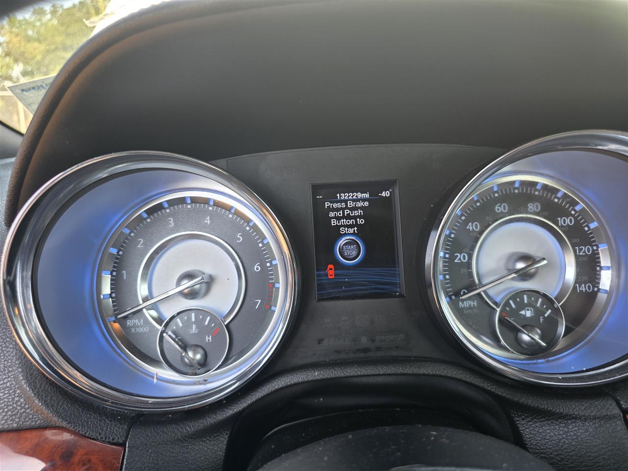 2012 Chrysler 300 Speedometer Instrument Gauge Cluster MPH