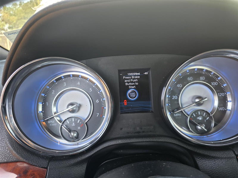 2012 Chrysler 300 Speedometer Instrument Gauge Cluster MPH